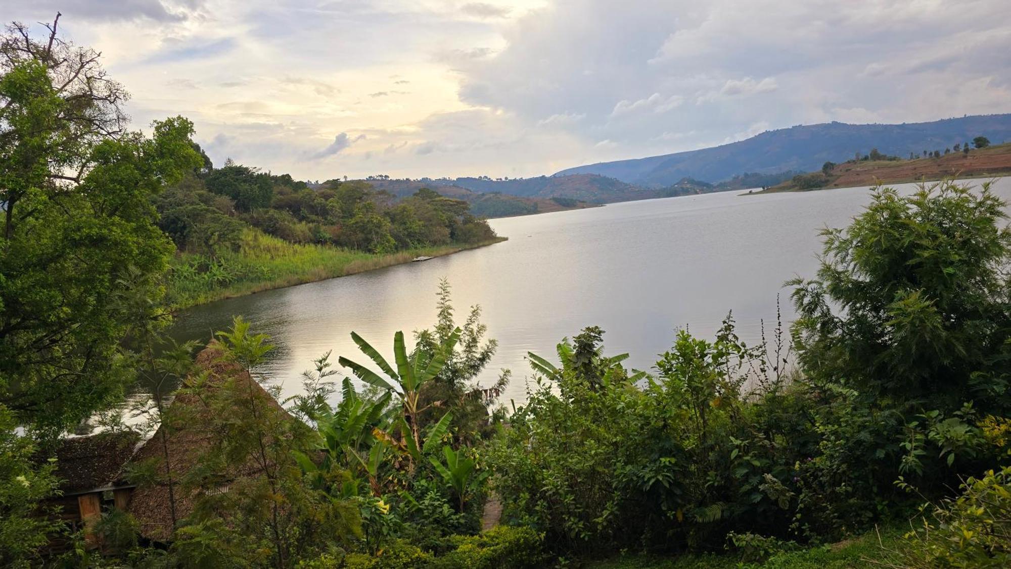Paradise Eco-Hub Kabale Exterior photo